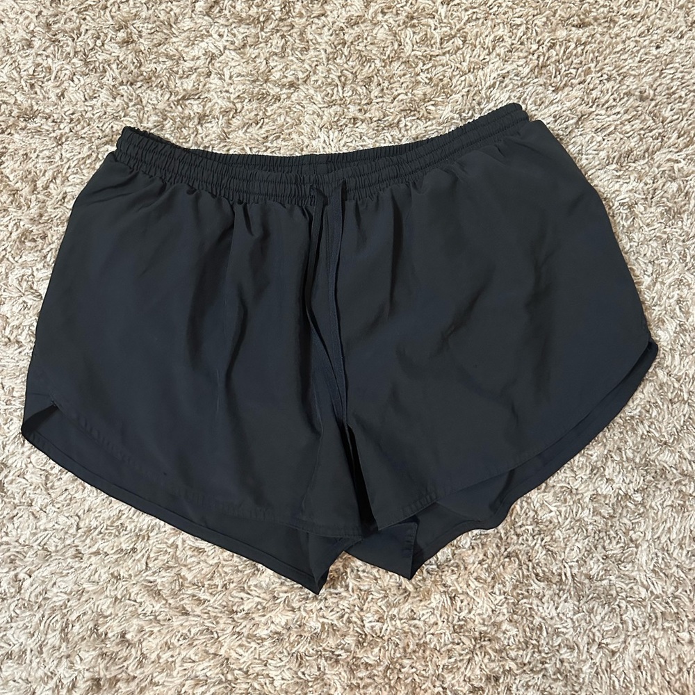 Old Navy active shorts